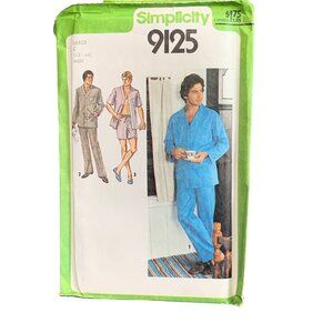 Simplicity Vintage 1970s Mens Pajamas Sewing Pattern 9125 Large uncut